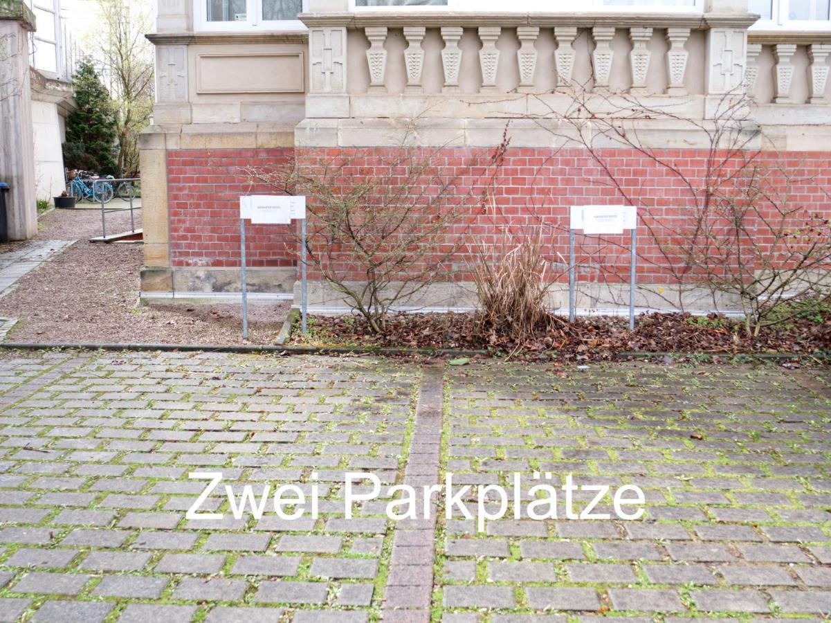 Bohnapartments Elisa - Wohlfuehlapartment Mit 2 Gratis Parkplaetzen Und 3 Schlafzimmern - Wlan - Vollausstattung Erfurt Eksteriør bilde